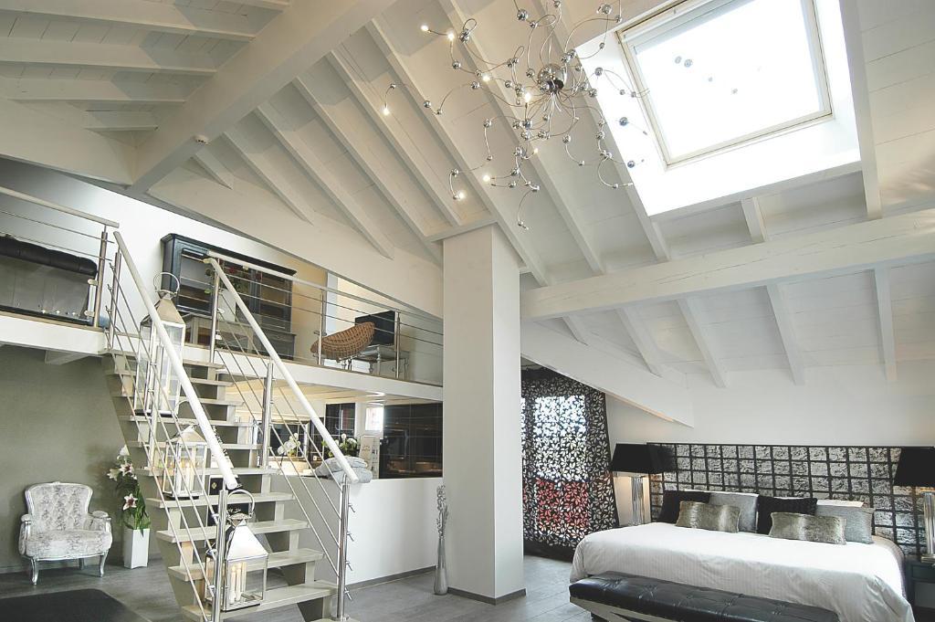 Auberge De Maison Rouge Vétraz-Monthoux Rom bilde