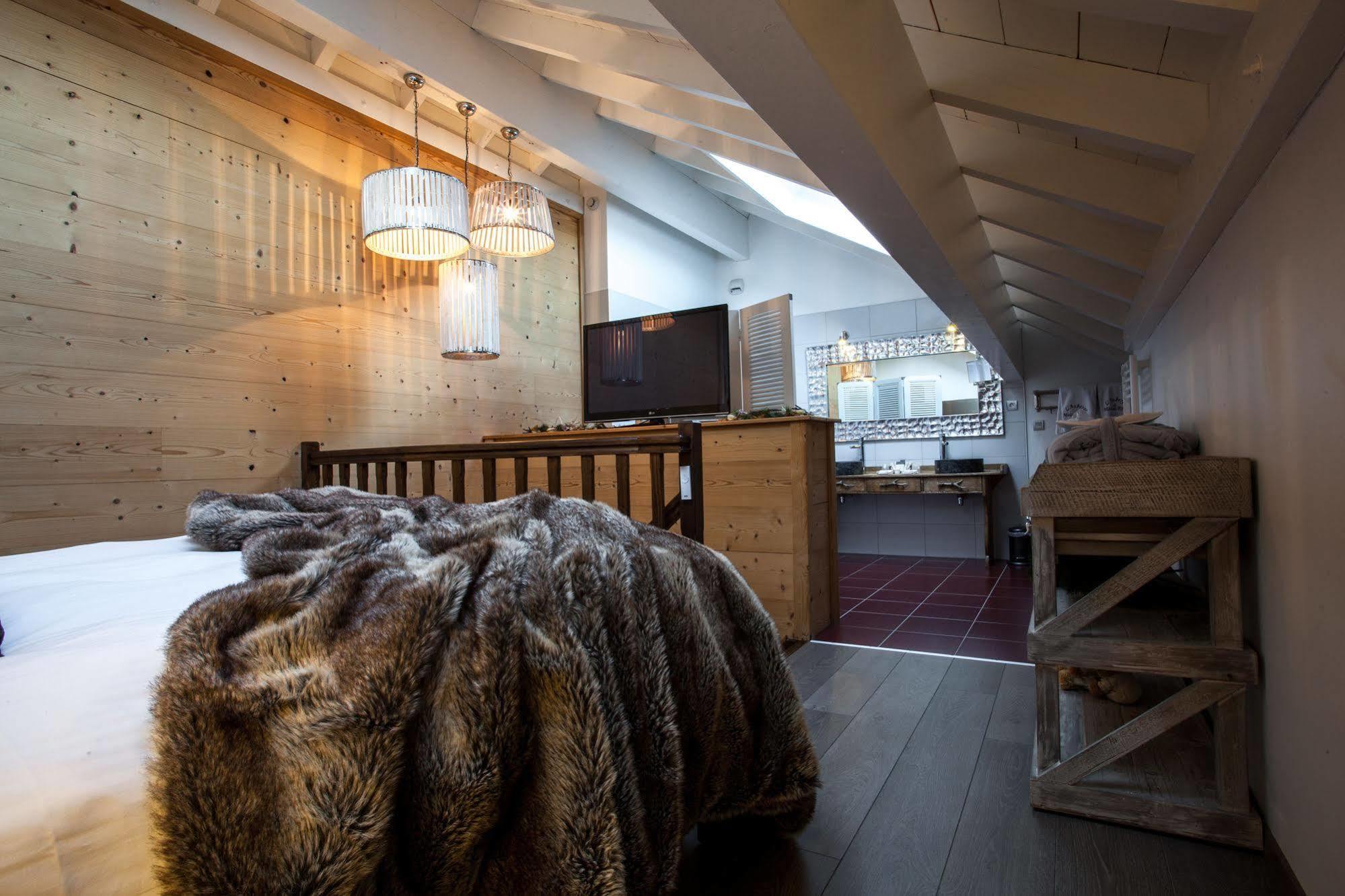 Auberge De Maison Rouge Vétraz-Monthoux Eksteriør bilde