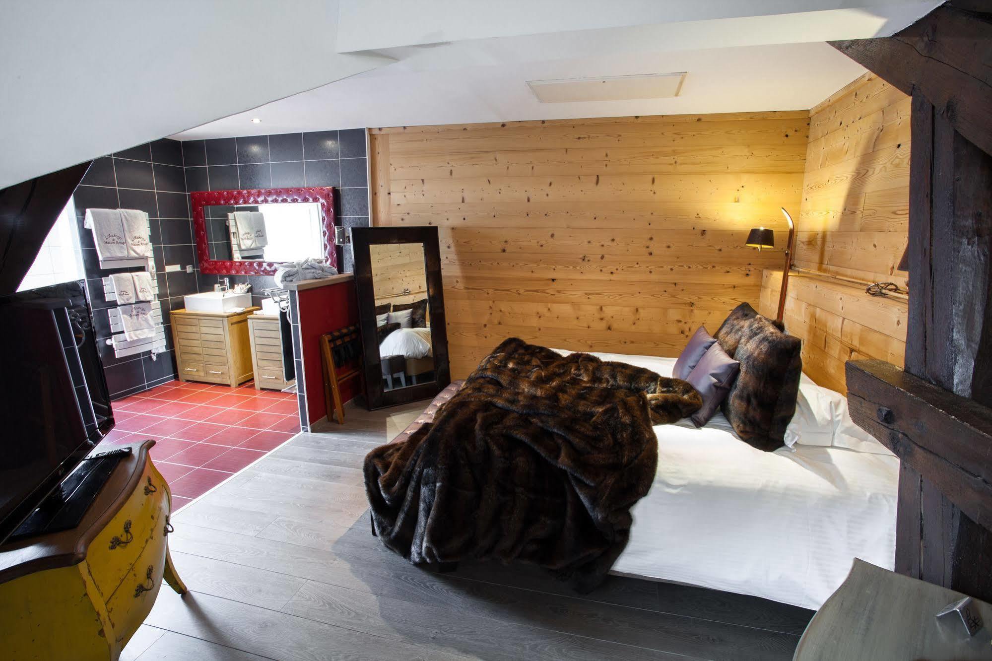 Auberge De Maison Rouge Vétraz-Monthoux Eksteriør bilde