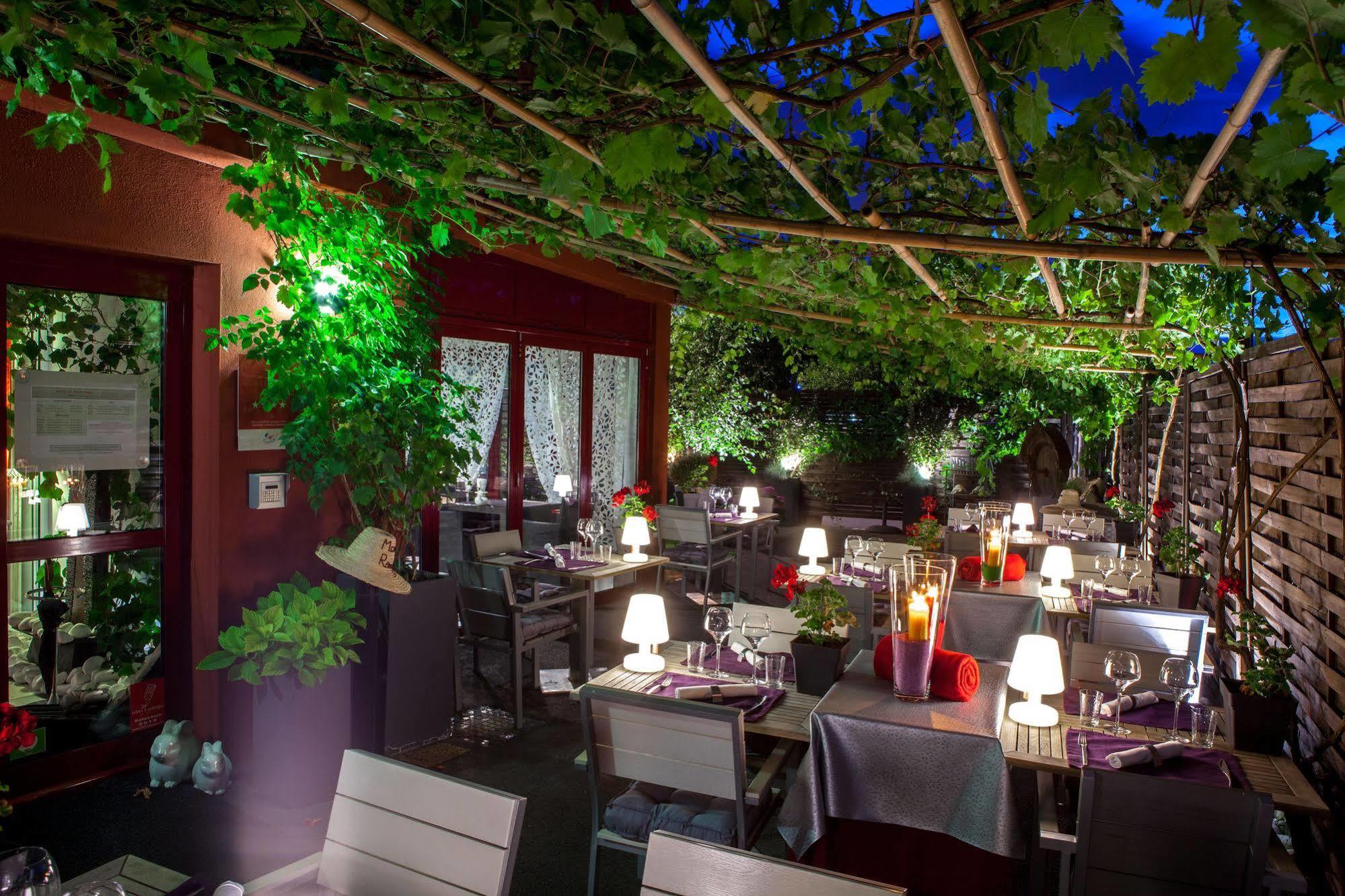 Auberge De Maison Rouge Vétraz-Monthoux Eksteriør bilde